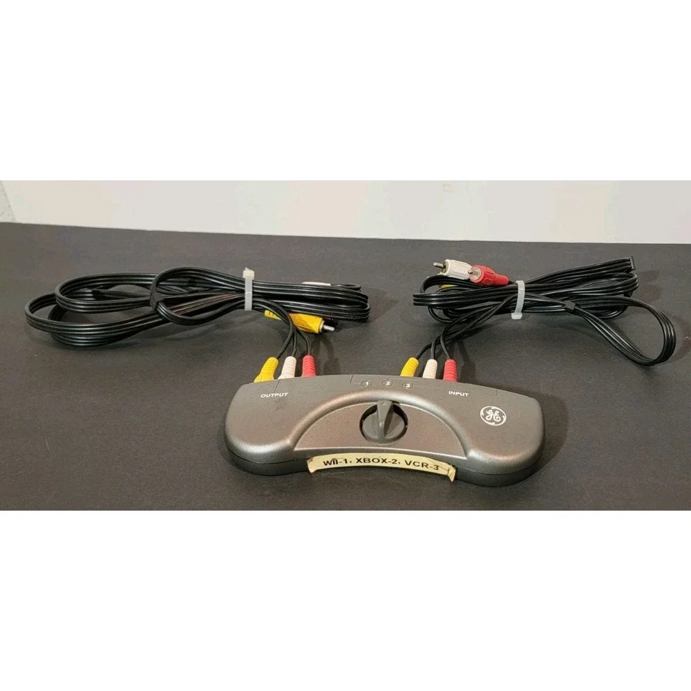 GE 3 Audio/Video‎ AV Switch Component Video Stereo Audio Retro Gameing Set Up